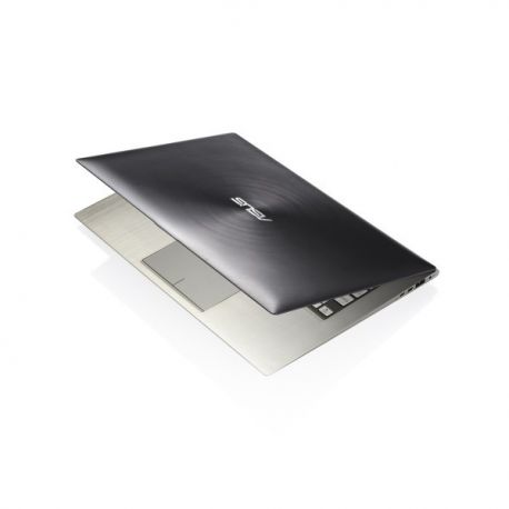 Asus ZenBook UX31E-RY009V Intel Core i5-2557 4Go 128Go SSD 13.3" Windows 7 Couleur Grise